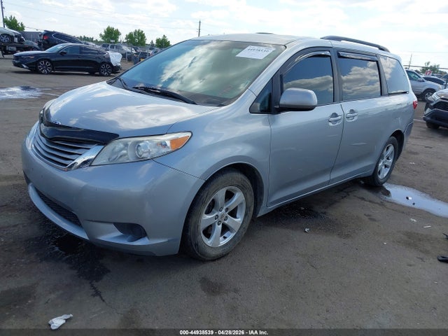 5TDKK3DC4GS764949 Toyota Sienna Le 8 Passenger