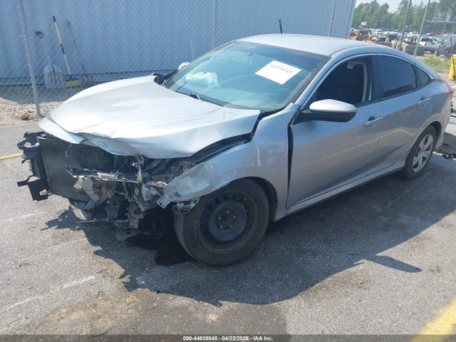 44938545 :رقم المزاد ، 19XFC2F55HE213867 vin ، 2017 Honda Civic Lx مزاد بيع