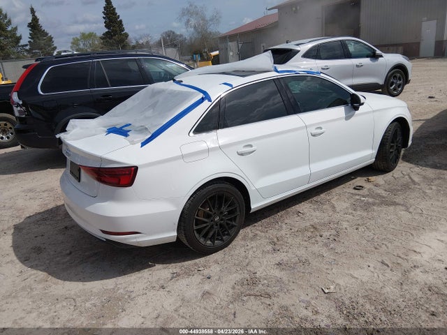 44938558 :رقم المزاد ، WAUAUGFF6KA073803 vin ، 2019 Audi A3 40 Premium/40 Titanium Premium مزاد بيع
