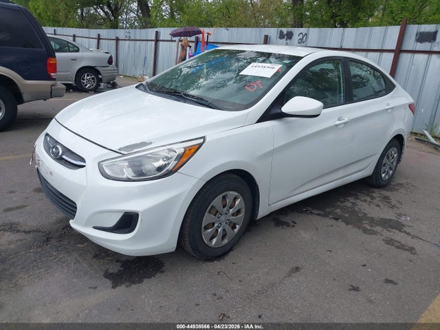 Hyundai ACCENT SE 2017 KMHCT4AE0HU219384 Image 2