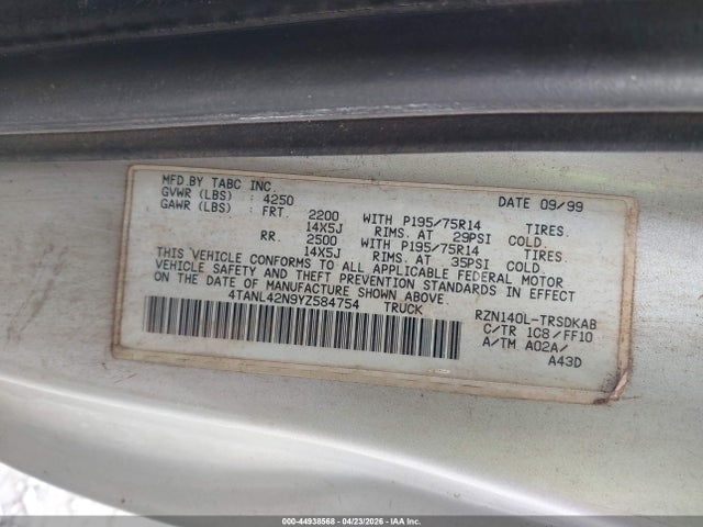 44938568 :رقم المزاد ، 4TANL42N9YZ584754 vin ، 2000 Toyota Tacoma مزاد بيع