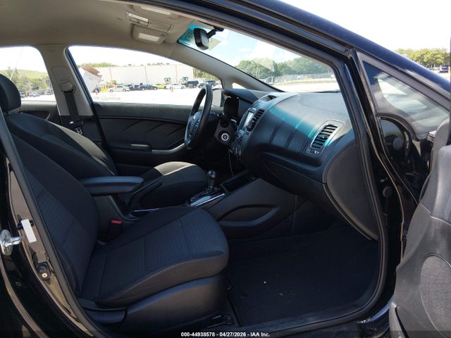 Продажа на аукционе авто 2018 Kia Forte Lx, vin: 3KPFL4A72JE272434, номер лота: 44938578