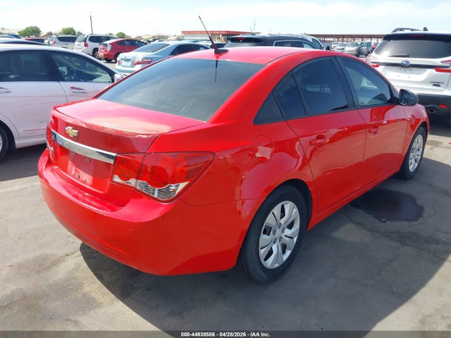 1G1PA5SHXE7157490 Chevrolet Cruze Ls Auto
