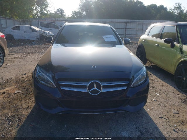 44938597 :رقم المزاد ، 55SWF4JB9JU272208 vin ، 2018 Mercedes-benz C 300 مزاد بيع
