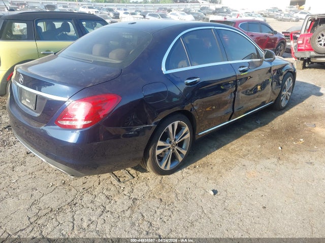44938597 :رقم المزاد ، 55SWF4JB9JU272208 vin ، 2018 Mercedes-benz C 300 مزاد بيع