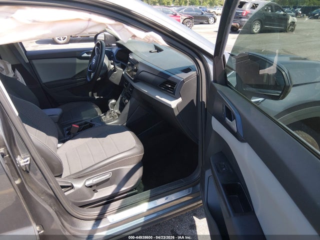 44938600 :رقم المزاد ، 3VVSX7B24PM319258 vin ، 2023 Volkswagen Taos 1.5t Se مزاد بيع
