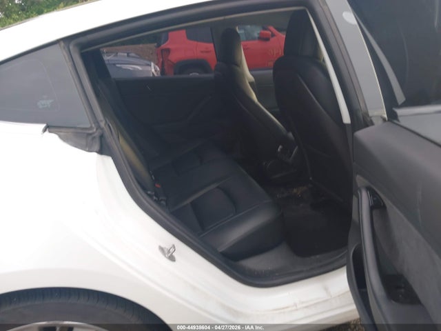 Tesla Model 3 Long Range/performance 2018 5YJ3E1EB3JF067547 Image 8