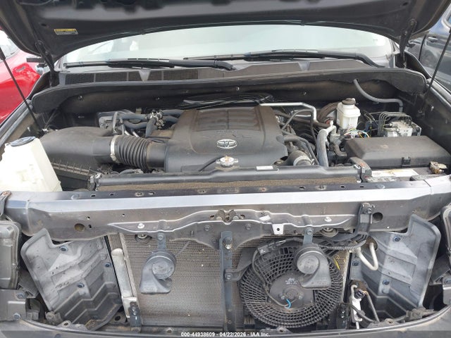 Auction sale of the 2020 Toyota Sequoia Sr5, vin: 5TDBY5G15LS179781, lot number: 44938609