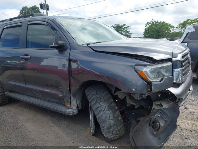 Auction sale of the 2020 Toyota Sequoia Sr5, vin: 5TDBY5G15LS179781, lot number: 44938609