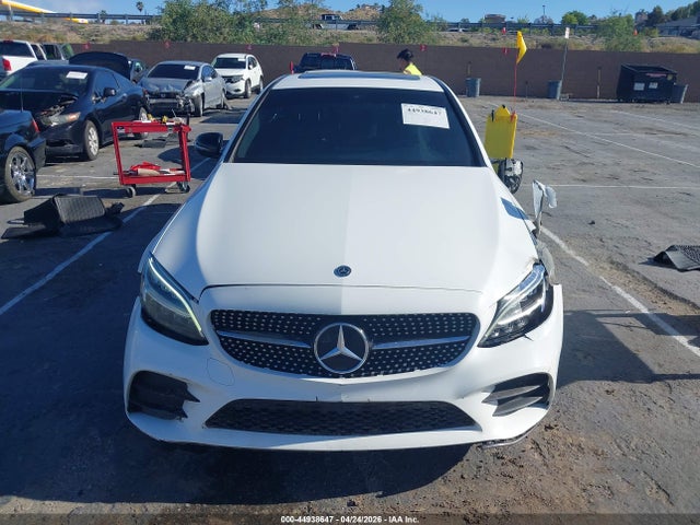 44938647 :رقم المزاد ، 55SWF8DB3LU322820 vin ، 2020 Mercedes-benz C 300 مزاد بيع