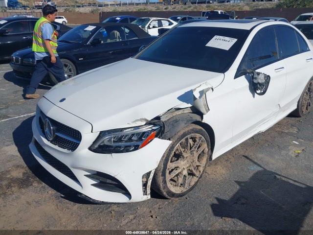 44938647 :رقم المزاد ، 55SWF8DB3LU322820 vin ، 2020 Mercedes-benz C 300 مزاد بيع