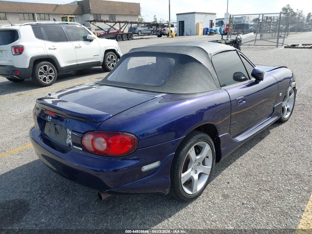 Продажа на аукционе авто 2003 Mazda Mx-5 Miata Cloth/ls/se/shinsen, vin: JM1NB353X30305255, номер лота: 44938648