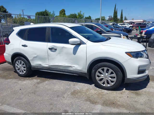 Nissan ROGUE S 2018 KNMAT2MT8JP588380 Image 13