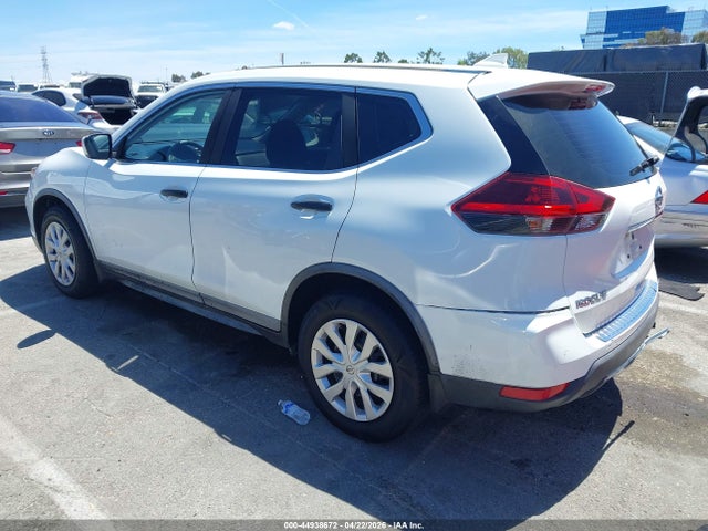 Nissan ROGUE S 2018 KNMAT2MT8JP588380 Image 3