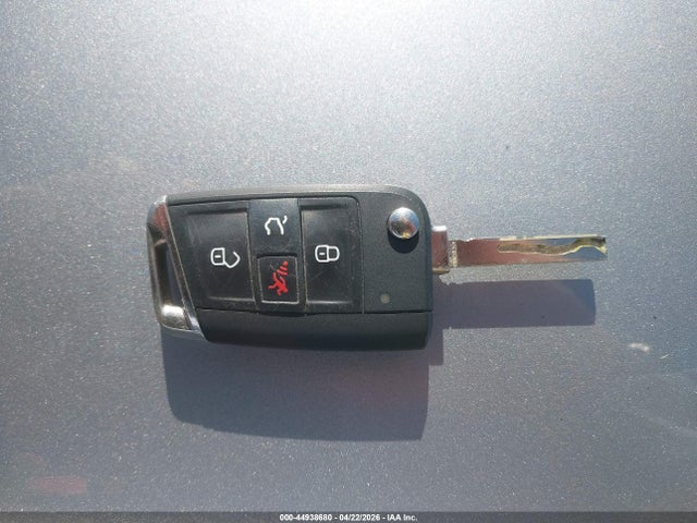 3VVRB7AX8RM131114 Volkswagen Tiguan 2.0t S