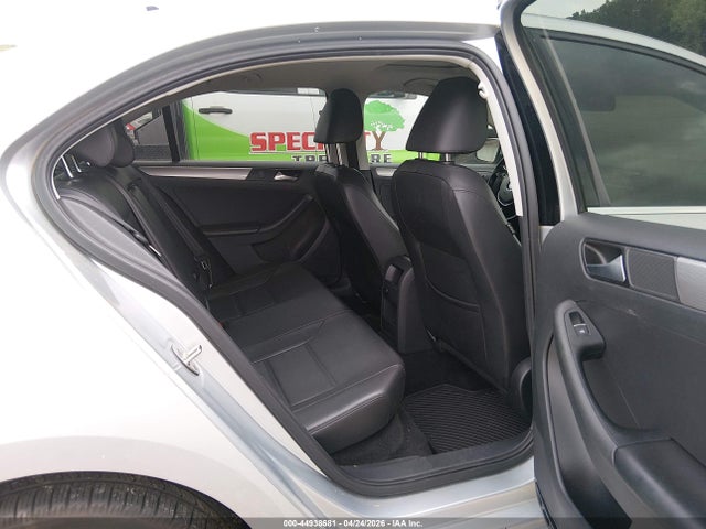 3VWD07AJ5FM236759 Volkswagen Jetta 1.8t Se