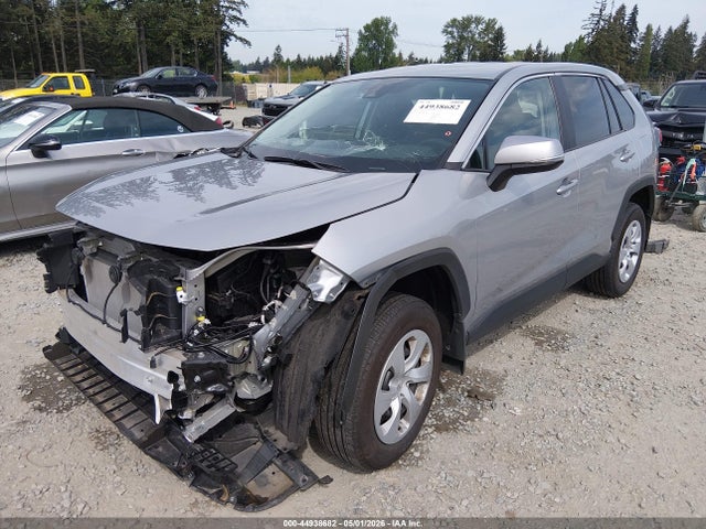 Toyota RAV4 LE 2025 2T3G1RFV6SW558145 Image 2