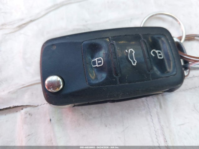 44938685 :رقم المزاد ، 1VWAS7A36GC009467 vin ، 2016 Volkswagen Passat 1.8t S مزاد بيع