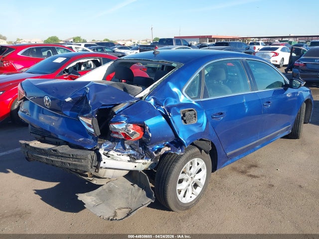 44938685 :رقم المزاد ، 1VWAS7A36GC009467 vin ، 2016 Volkswagen Passat 1.8t S مزاد بيع