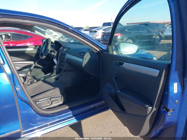 44938685 :رقم المزاد ، 1VWAS7A36GC009467 vin ، 2016 Volkswagen Passat 1.8t S مزاد بيع