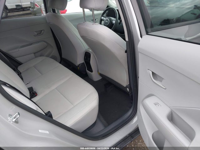 44938686 :رقم المزاد ، KM8HB3AB4RU183435 vin ، 2024 Hyundai Kona Sel مزاد بيع