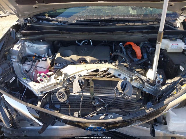 Toyota Sienna Platinum 2025 5TDESKFC8SS162231 Image 10