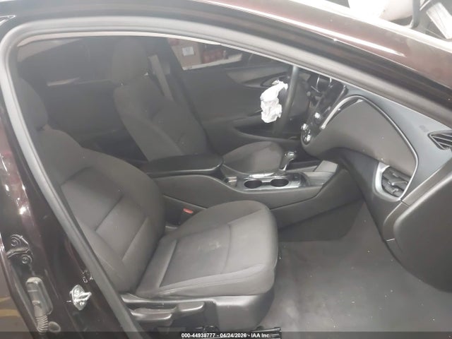 1G1ZB5ST6LF138884 Chevrolet Malibu Fwd Ls
