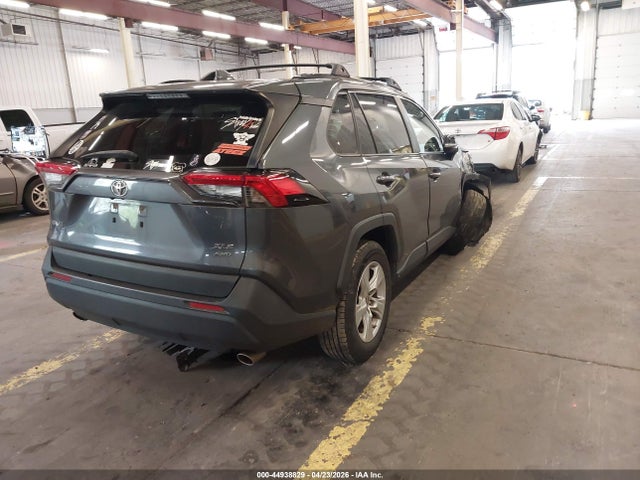 2019 Toyota Rav4 Xle მანქანა იყიდება აუქციონზე, vin: JTMP1RFV3KD523060, აუქციონის ნომერი: 44938829