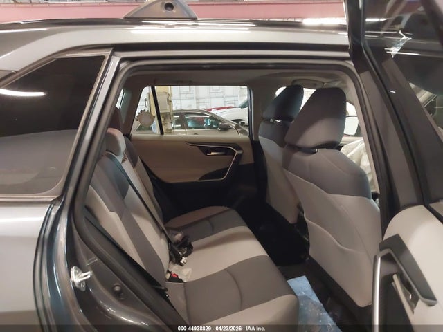 2019 Toyota Rav4 Xle მანქანა იყიდება აუქციონზე, vin: JTMP1RFV3KD523060, აუქციონის ნომერი: 44938829