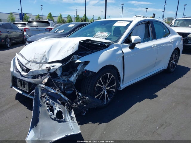 Toyota CAMRY SE 2020 4T1G11AK2LU342771 Image 2