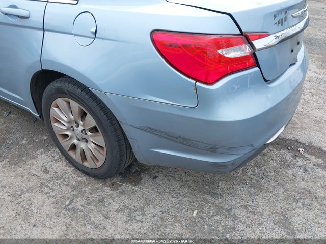 Продаж на аукціоні авто 2013 Chrysler 200 Lx, vin: 1C3CCBAB5DN733402, номер лоту: 44938858