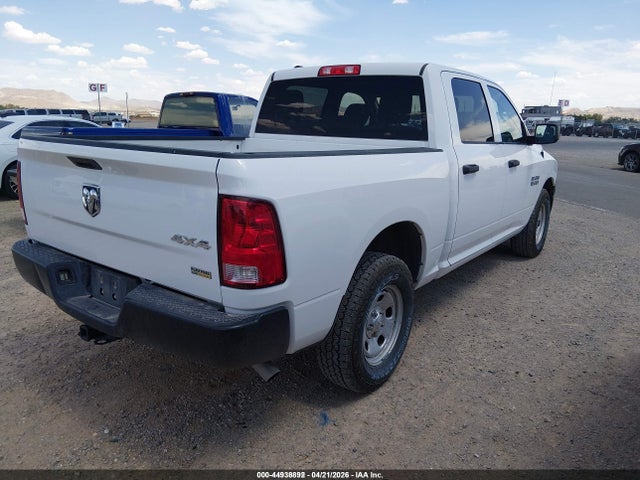 Продаж на аукціоні авто 2018 Ram 1500 Tradesman  4x4 5'7 Box, vin: 1C6RR7KG5JS315857, номер лоту: 44938892