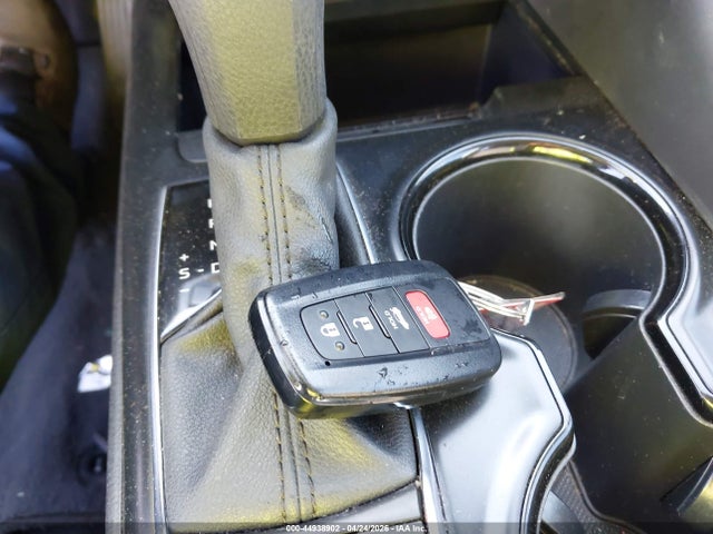 Toyota Camry Le Hybrid 2020 4T1C31AK8LU534270 Image 11