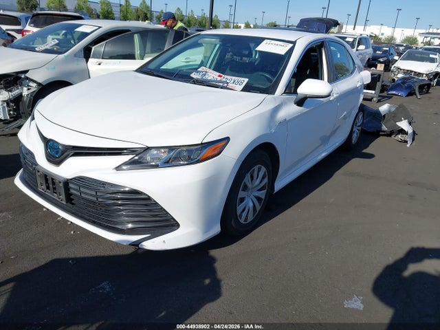 Toyota Camry Le Hybrid 2020 4T1C31AK8LU534270 Image 2