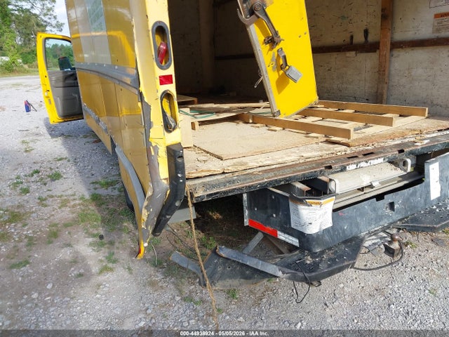 44938924 :رقم المزاد ، 1GD374CG4C1906414 vin ، 2012 Gmc Savana Cutaway Work Van مزاد بيع