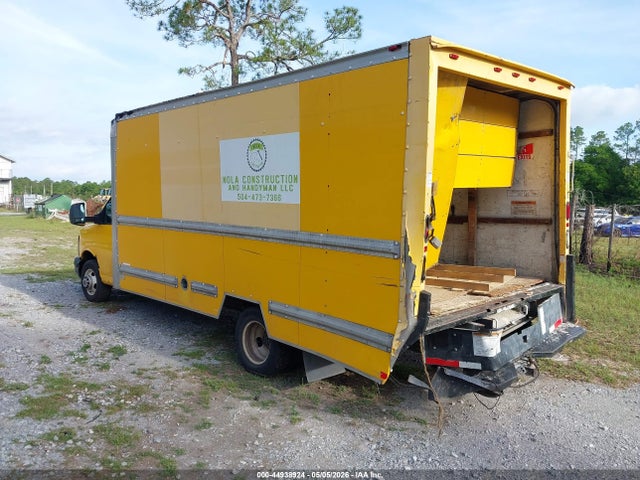 44938924 :رقم المزاد ، 1GD374CG4C1906414 vin ، 2012 Gmc Savana Cutaway Work Van مزاد بيع