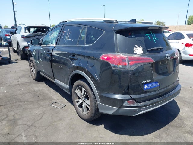 2T3WFREV7GW311920 Toyota Rav4 Xle