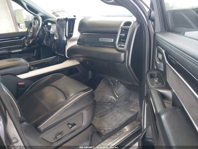 Продажа на аукционе авто 2019 Ram 3500 Laramie  4x4 6'4 Box, vin: 3C63R3ML6KG552617, номер лота: 44938977