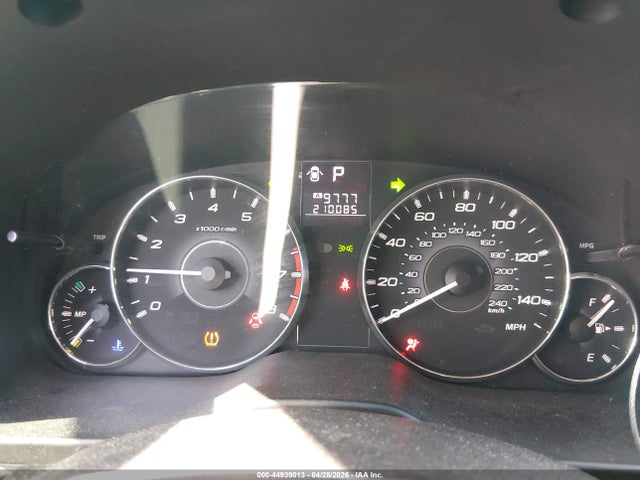 44939013 :رقم المزاد ، 4S4BRBAC7B3366876 vin ، 2011 Subaru Outback 2.5i مزاد بيع