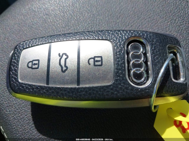 WA1AAAGE4MB016411 Audi E-tron Premium Quattro