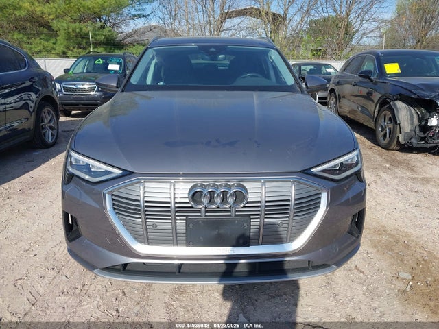 WA1AAAGE4MB016411 Audi E-tron Premium Quattro