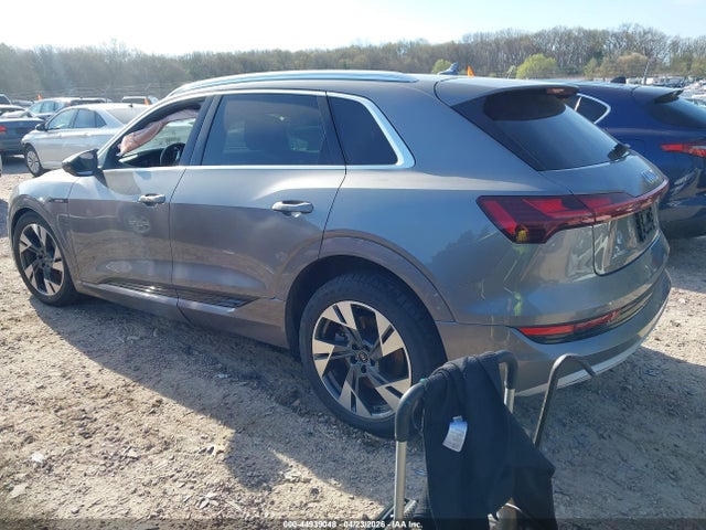 WA1AAAGE4MB016411 Audi E-tron Premium Quattro