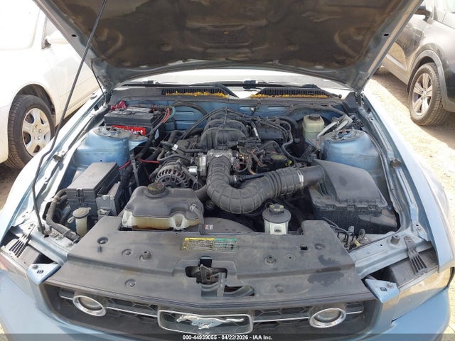 Продажа на аукционе авто 2006 Ford Mustang V6, vin: 1ZVHT80N165115865, номер лота: 44939055