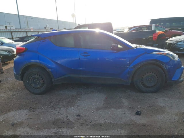Продажа на аукционе авто 2019 Toyota C-hr Le, vin: JTNKHMBX4K1031537, номер лота: 44939075