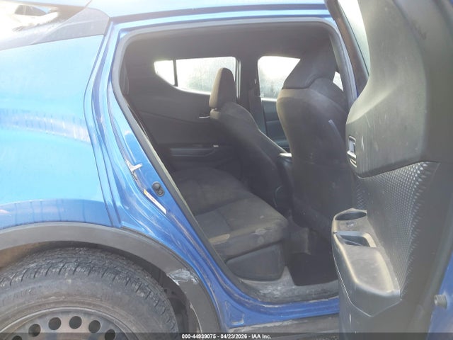 Продажа на аукционе авто 2019 Toyota C-hr Le, vin: JTNKHMBX4K1031537, номер лота: 44939075