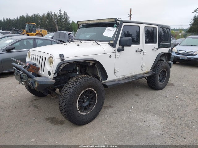 44939077 :رقم المزاد ، 1J4BA3H16AL180034 vin ، 2010 Jeep Wrangler Unlimited Sport مزاد بيع