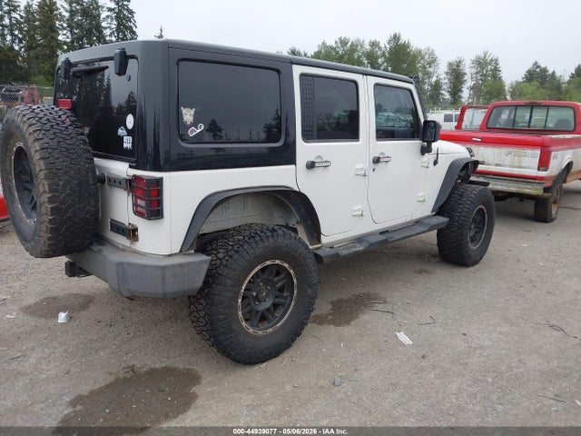 44939077 :رقم المزاد ، 1J4BA3H16AL180034 vin ، 2010 Jeep Wrangler Unlimited Sport مزاد بيع