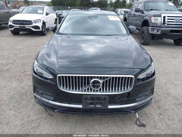 2024 Volvo S90 B6 Plus მანქანა იყიდება აუქციონზე, vin: LVY062ME4RP418168, აუქციონის ნომერი: 44939081