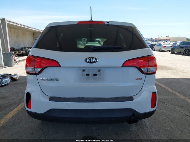 5XYKT3A63FG629551 KIA SORENTO LX