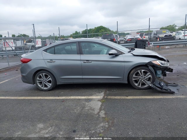 Продажа на аукционе авто 2017 Hyundai Elantra Limited, vin: KMHD84LFXHU263677, номер лота: 44939089